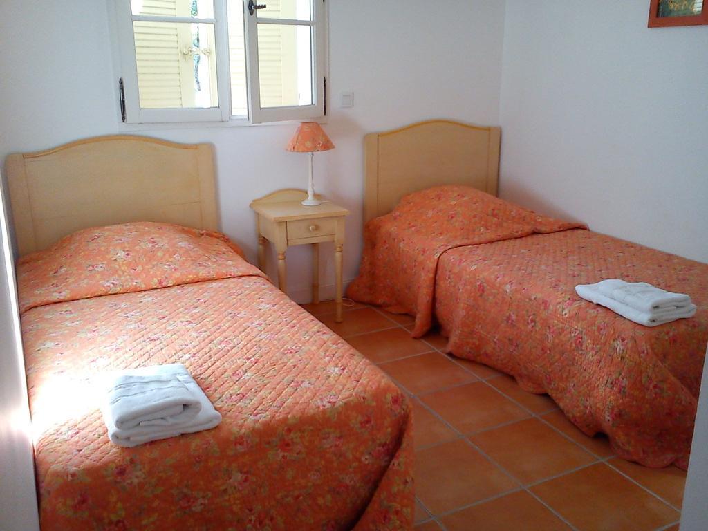 Provencal House In Fayence With Pool & Indoor Spa Oda fotoğraf