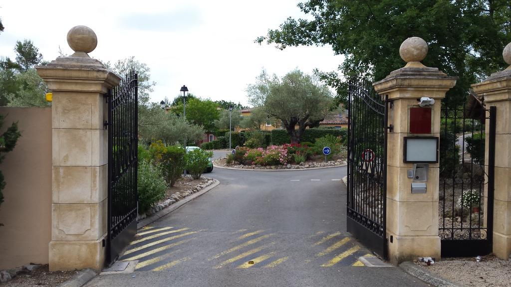 Provencal House In Fayence With Pool & Indoor Spa Dış mekan fotoğraf